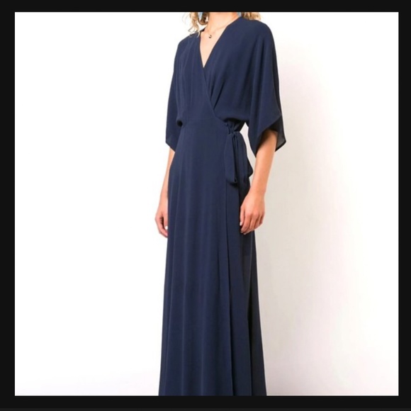 Beautiful Never Worn Reformation Winslow Navy Wrap Dress (Medium) - Picture 2 of 7